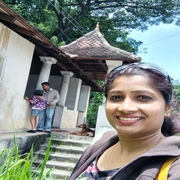 English, Maths, and Sinhala Grades 1-6 Island-wide Online Classes